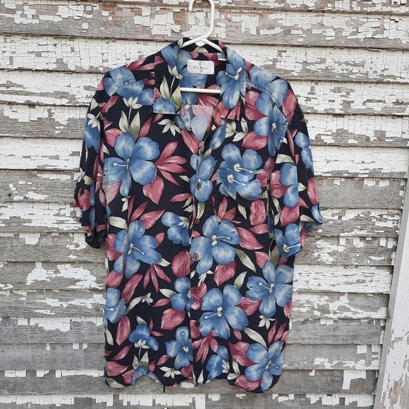 bill blass Other - Vintage Bill Blass Hawaiian shirt size large